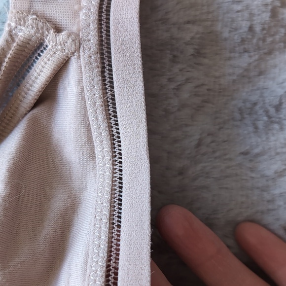 NWT OYSHO BRA, 30B - Picture 8 of 12